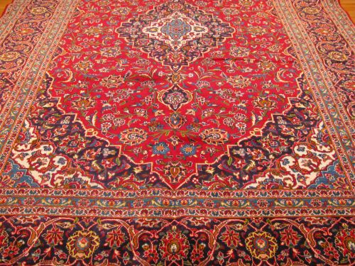 8' 3" x 11' Red Navy Kashan Floral Persian Rug (WOOL)